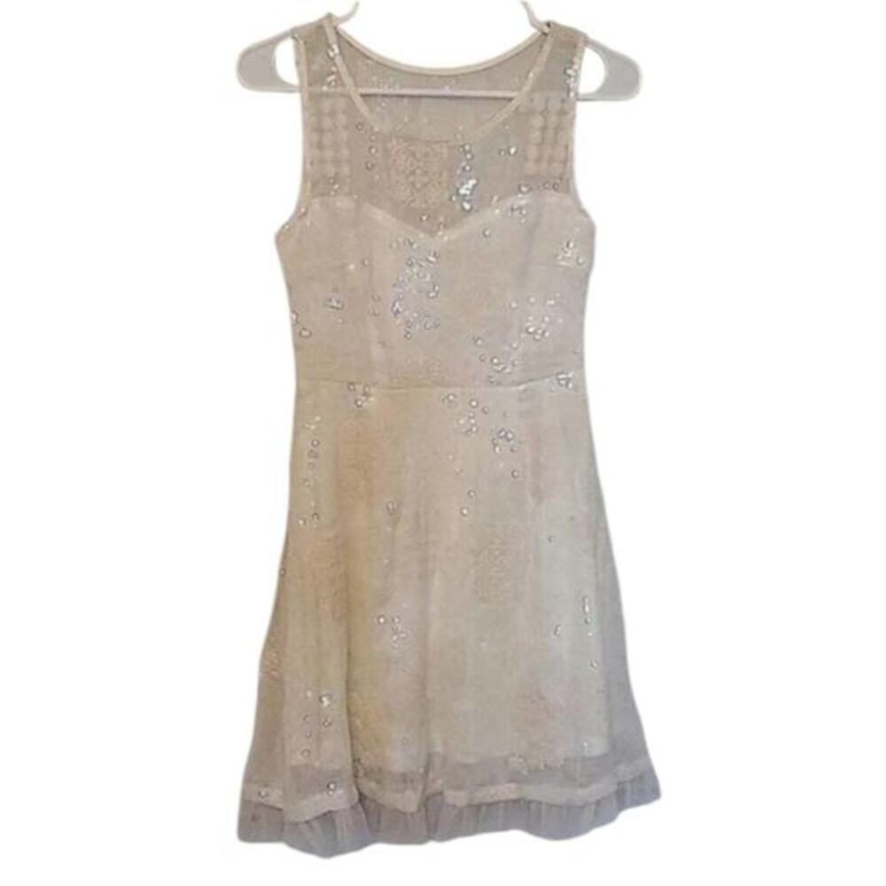 CHELSEA AND VIOLET Embroidered Sequin & Mesh Sleeveless Fit‎ and Flare Dress SM